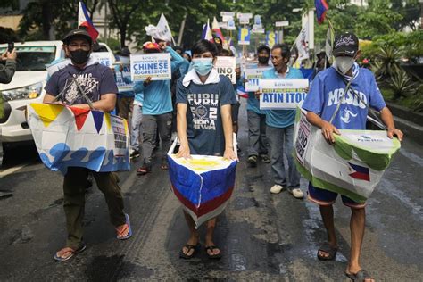 pinoy kangkarot page|Philippines says flares fired from a Chinese island base .